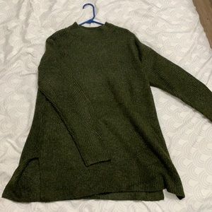 Old Navy Sweater